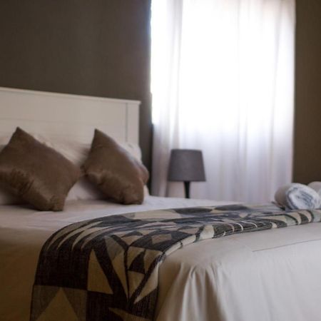 Seroloana Guest House Rustenburg Exterior photo